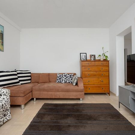 Okopowa Rodzinny Apartament Z Balkonem Warszawa By Noclegi Renters Экстерьер фото