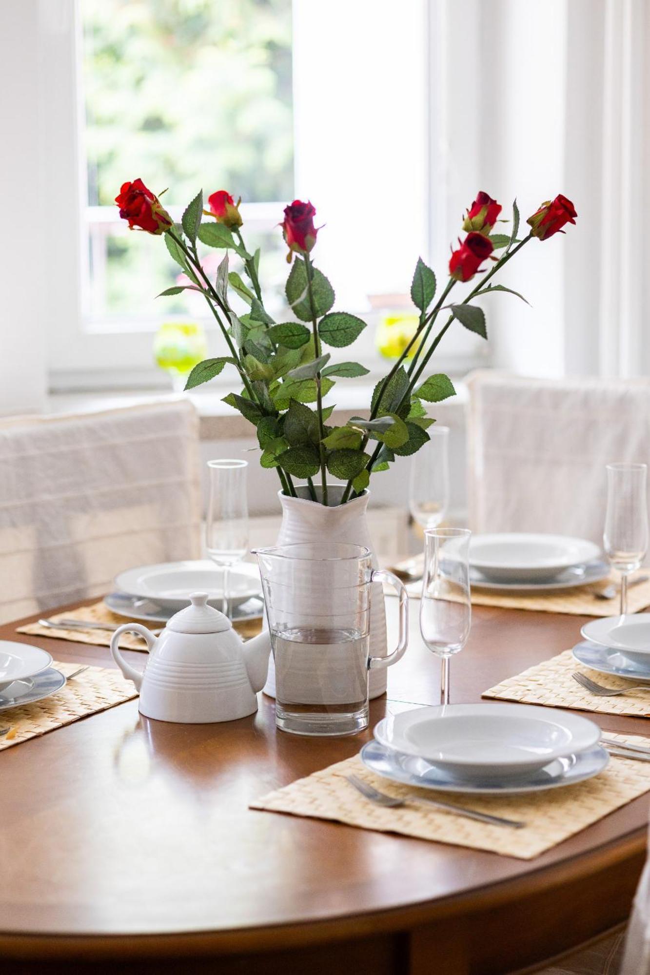 Okopowa Rodzinny Apartament Z Balkonem Warszawa By Noclegi Renters Экстерьер фото